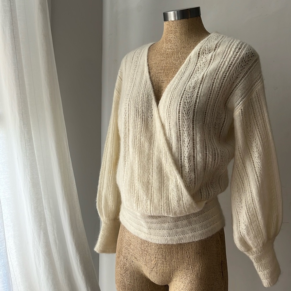 Sézane knit white cinched waist sweater small